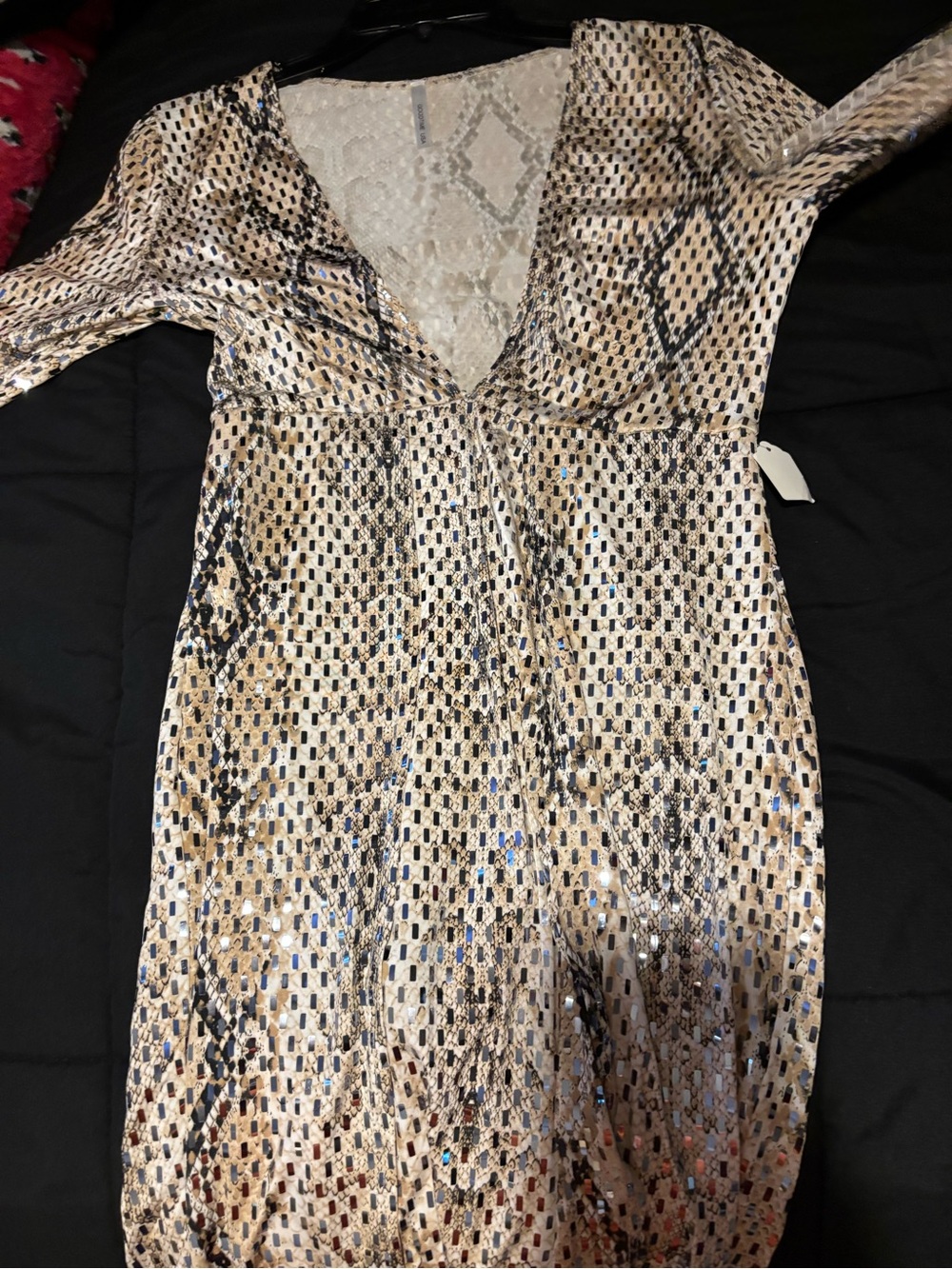 Sequined V-Neck Party Dress in Champagne Snake Print